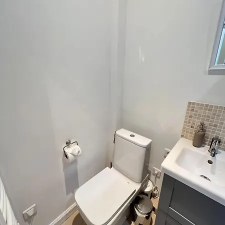 2 Bedrooms Meynadier At 2 Min Beachpalais Appartement *